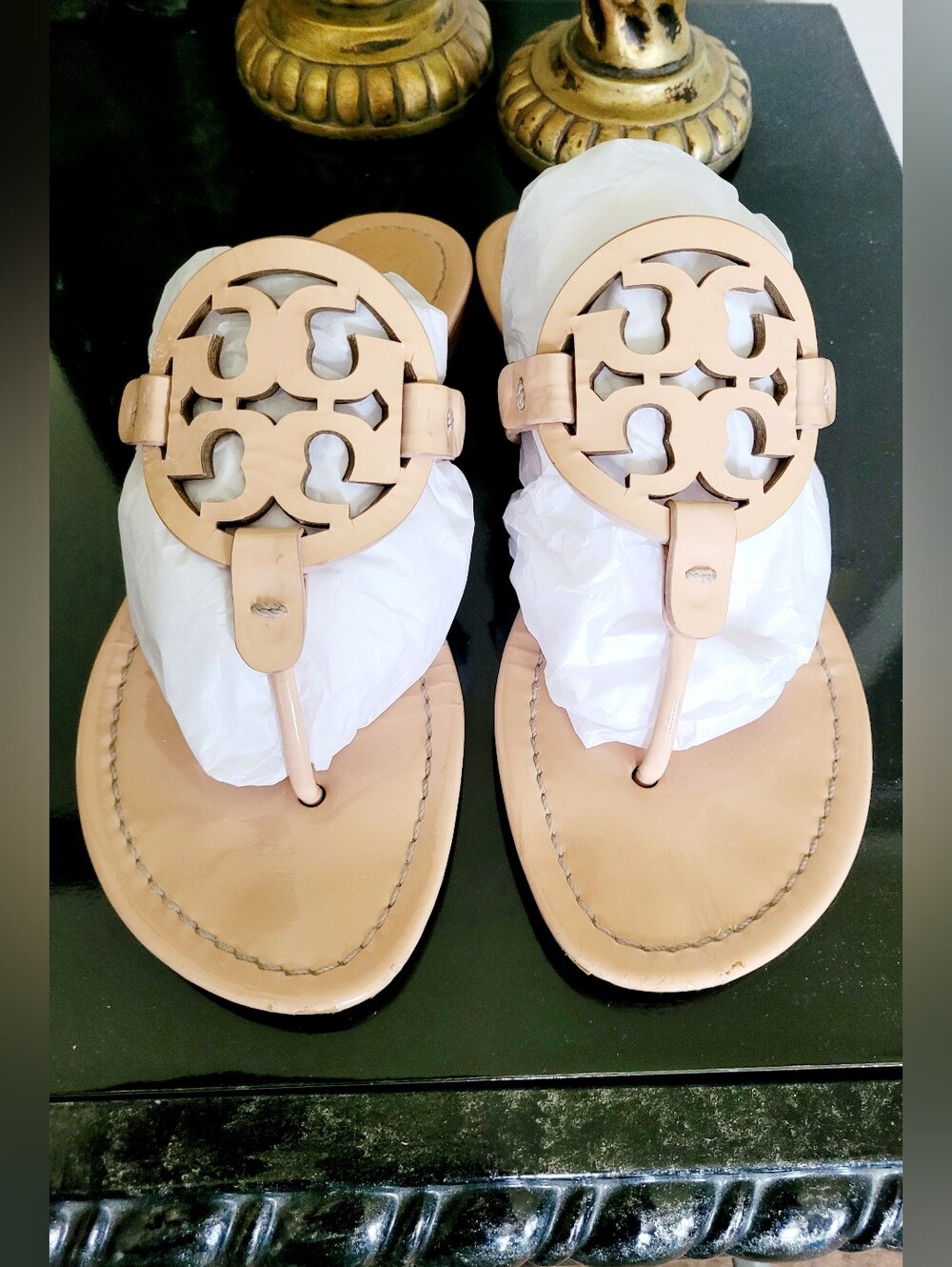 Tory Burch Miller Patent Leather Thong Sandals in MakeUp/Nude US 9 - Picture 11 of 16